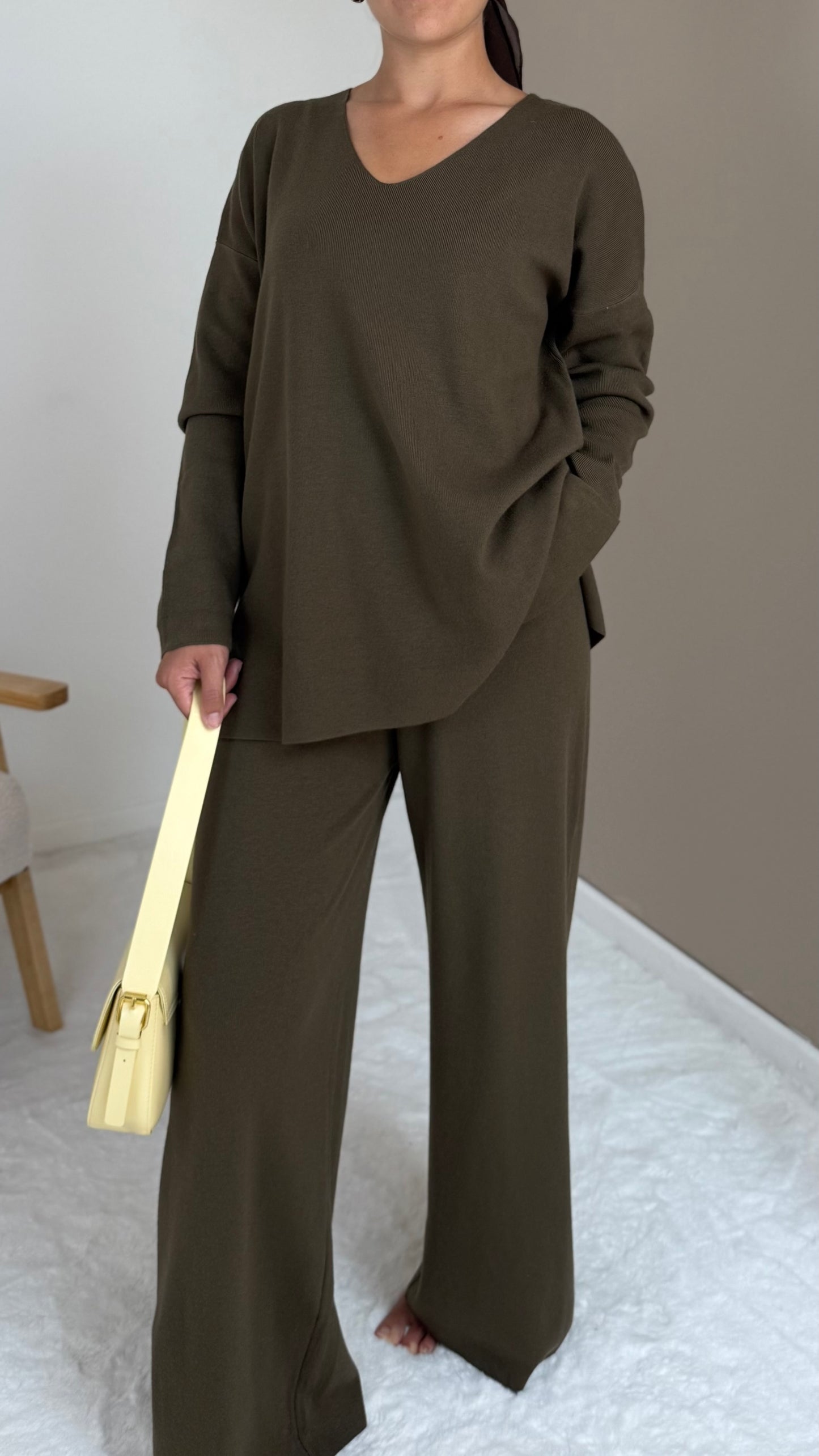 SET PULL ET PANTALON KAKI