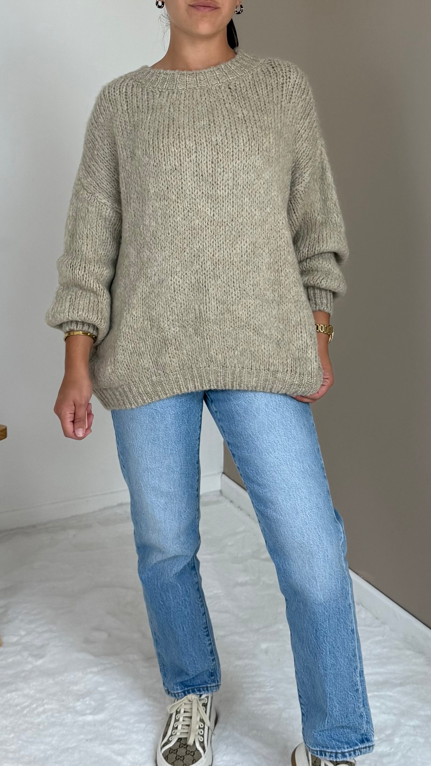 TAUPE KNITTED SWEATER