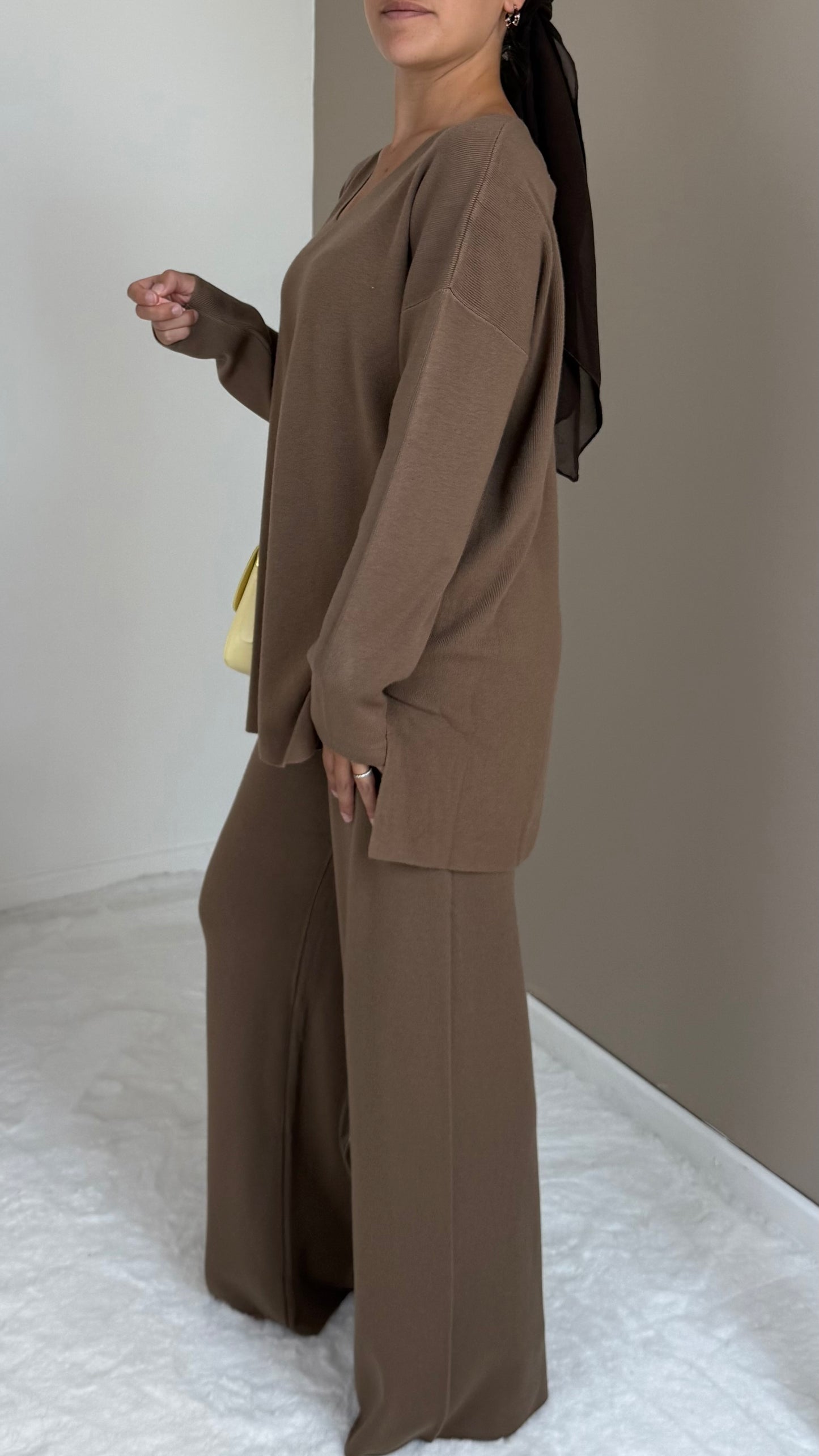 SET PULL ET PANTALON MARRON
