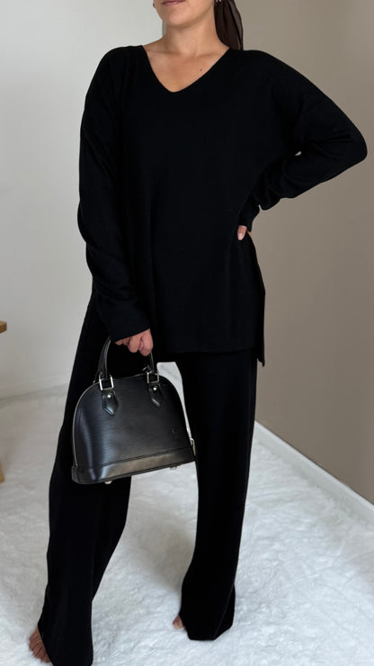 SET PULL ET PANTALON NOIR