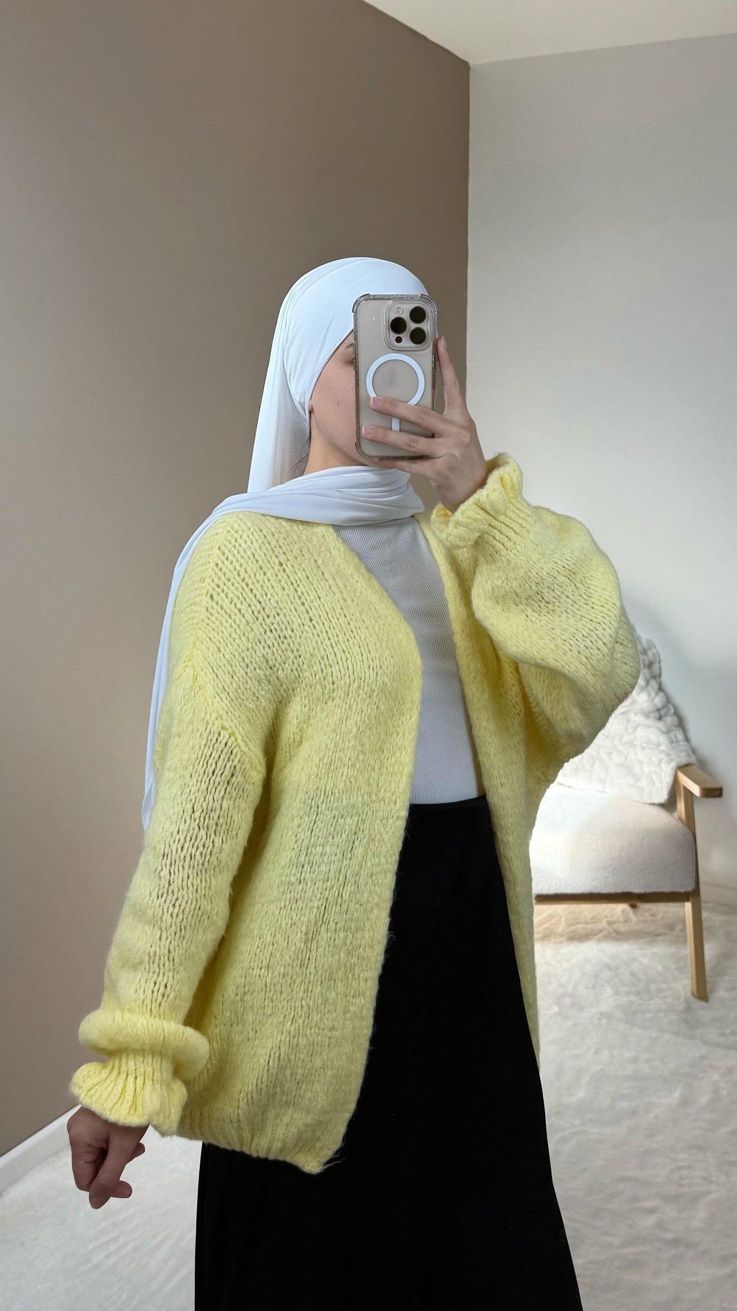 YELLOW WOOL VEST