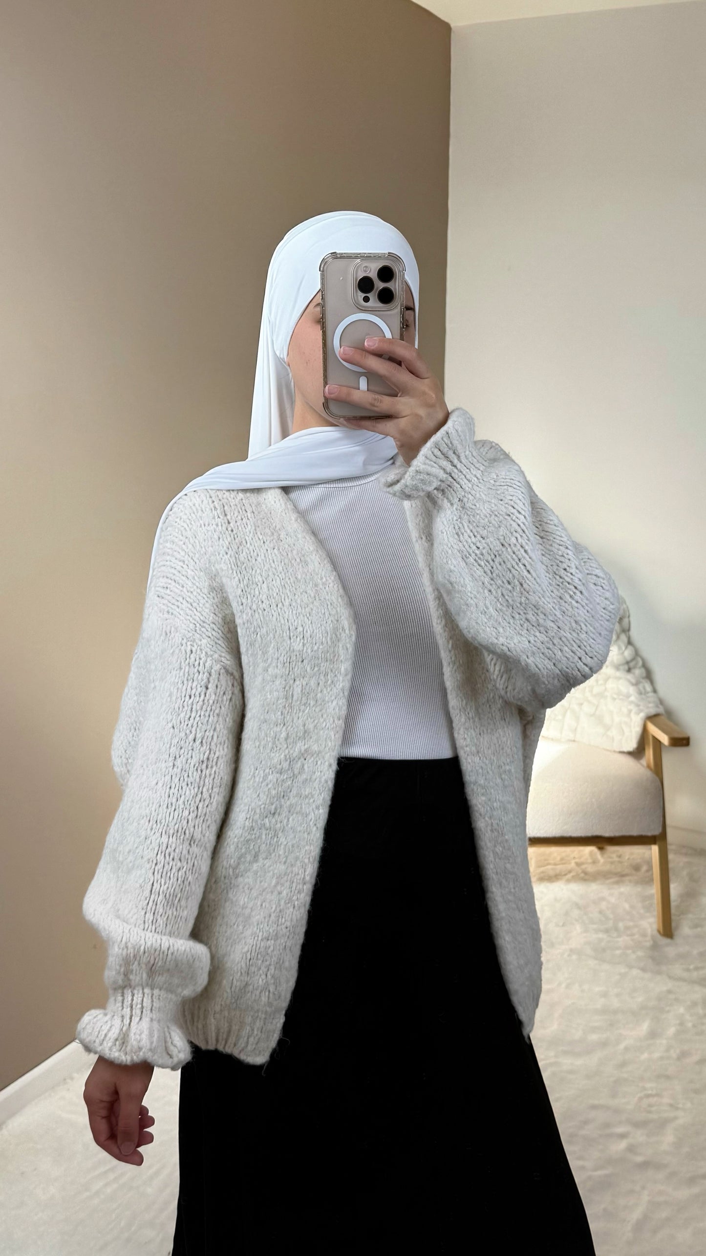 BEIGE WOOL VEST