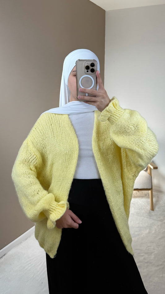 YELLOW WOOL VEST