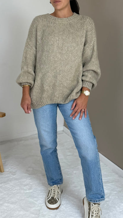 TAUPE KNITTED SWEATER