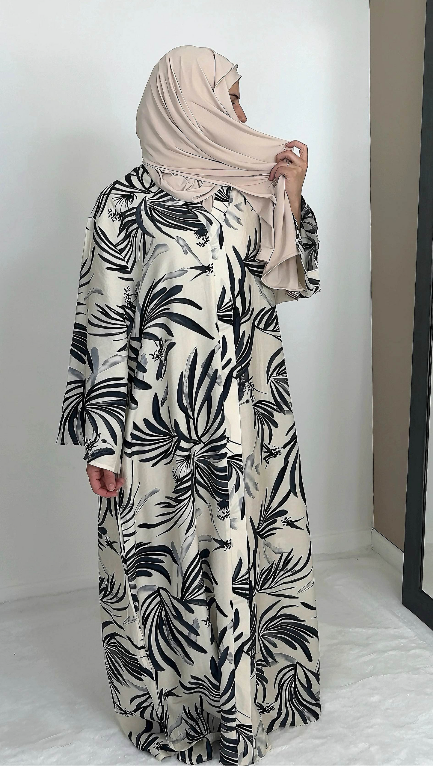 LONG BLACK PATTERN DRESS