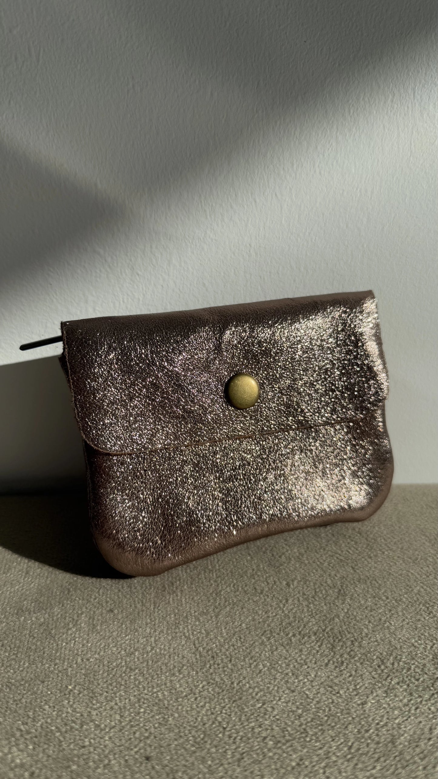 SMALL LEATHER POUCH 