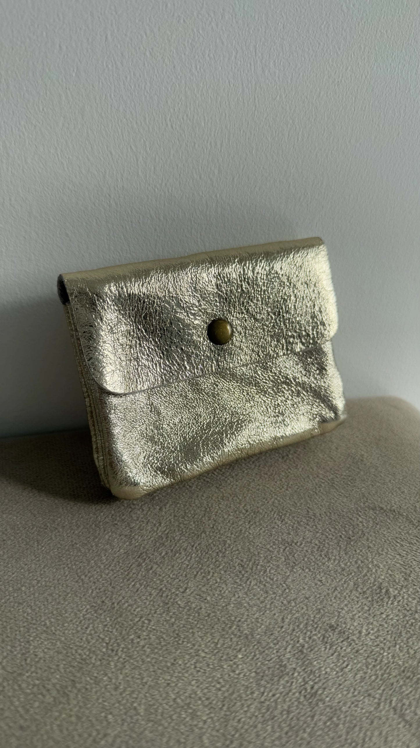SMALL LEATHER POUCH 