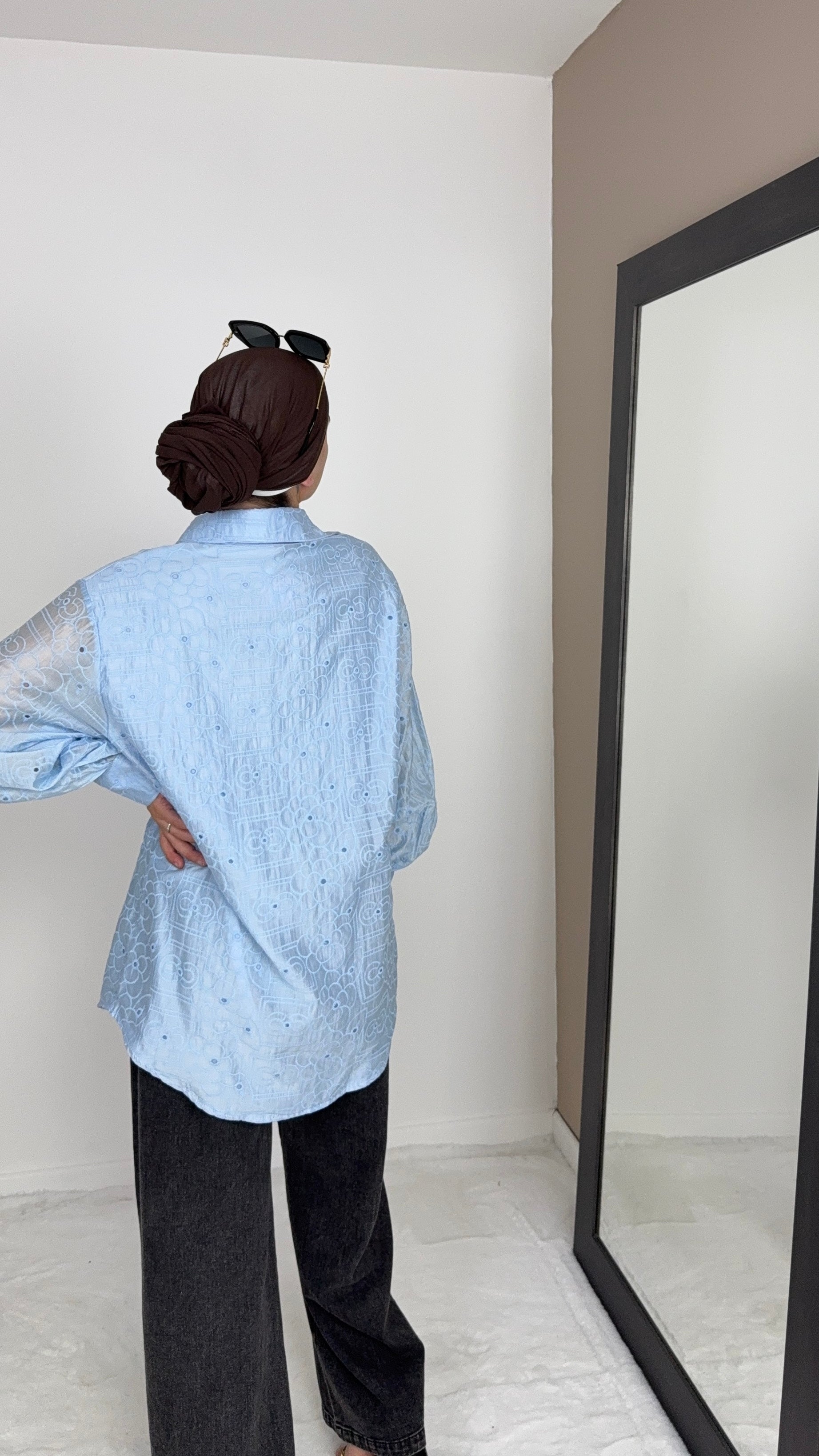 CHEMISE EN LYOCELL BRODÉE BLEUE